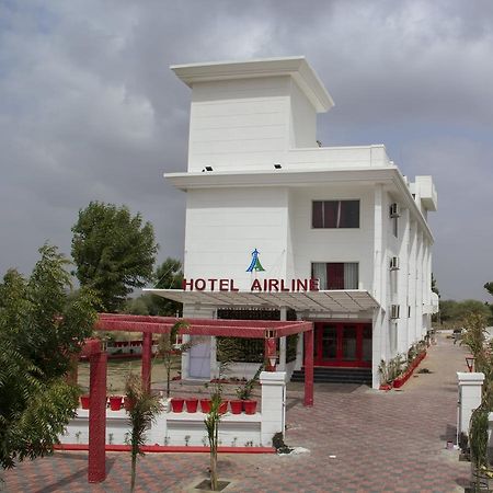 Hotel Airline Sirohi Екстериор снимка